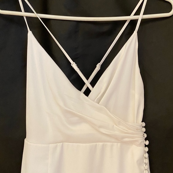 Long white dress - Picture 2 of 7